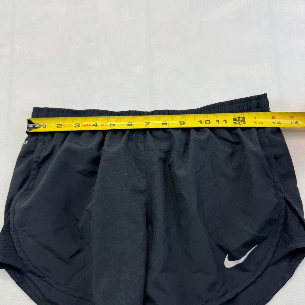 Nike Dri-FIT Tempo Running Shorts Womens S Black Pleated Athletic Gym Workout